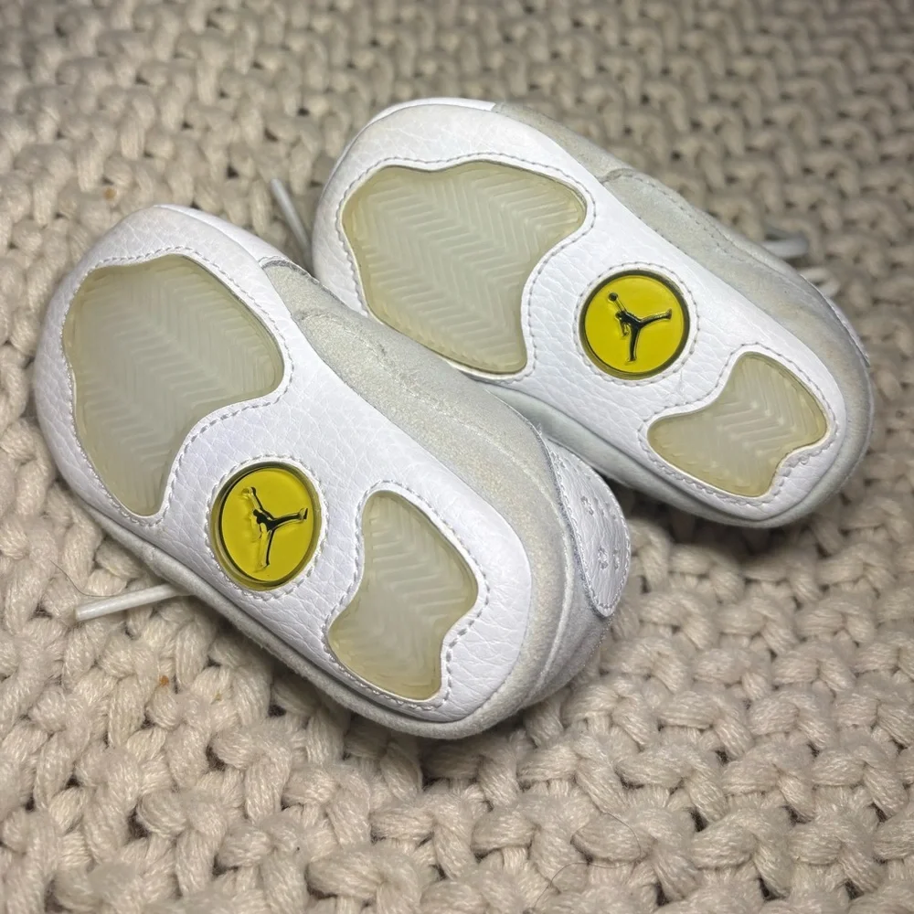 Air Jordan Retro Infant Newborn 552664-100 SIZE 3C White Crib Shoes